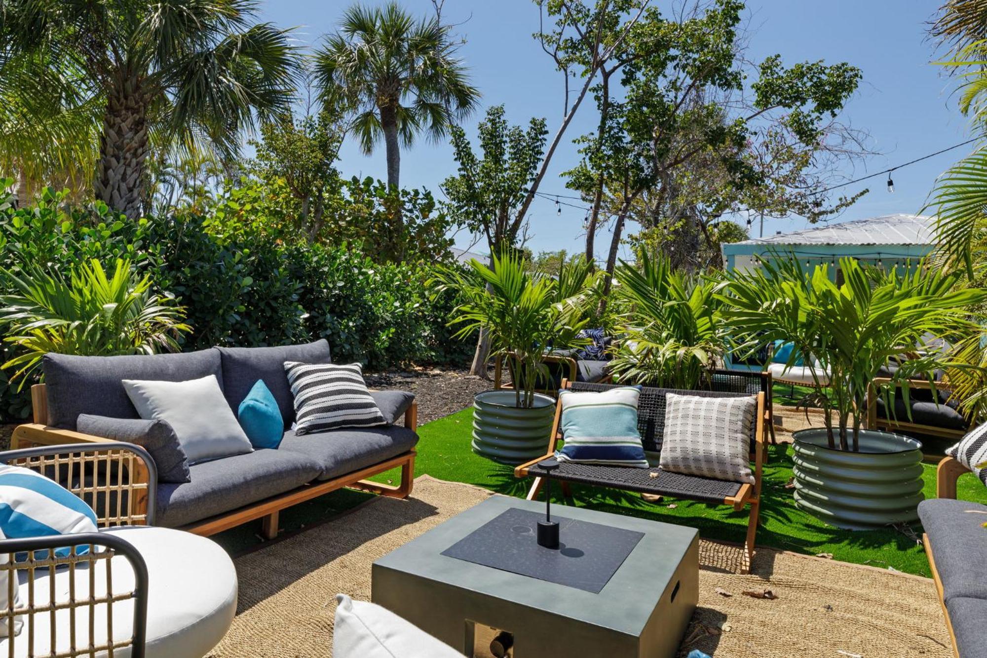 Pirates Cove At Palm View Of With Bikes Holiday home Sanibel